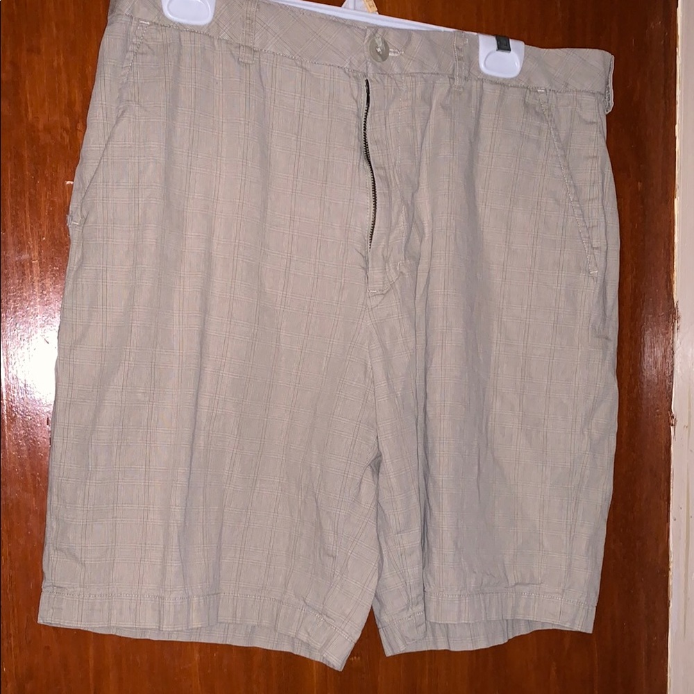 Ashworth Tan Flat Front Shorts